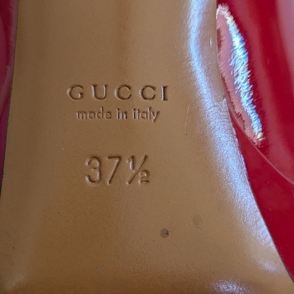 Gucci Vernice Crystal Platform Pumps - Picture 6 of 6